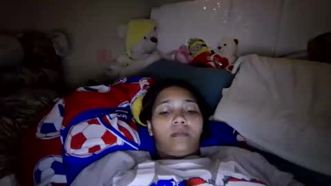 Snapshot of bombon_205661 chatting on 11.10.25 Melanie online show from 11.10.25