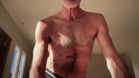 Snapshot of bonzo21 chatting on 11.09.25 bonzo21 online show from 11.09.25