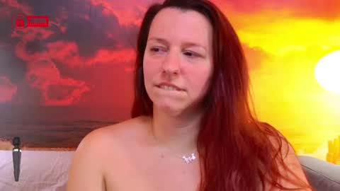 BoobyIANAx online show from 10.16.25