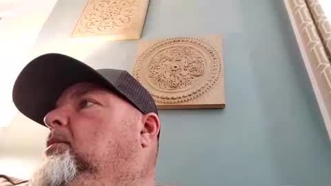 Snapshot of boolika chatting on 12.30.24 Boolika online show from 12.30.24