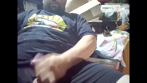 Snapshot of boonutzinurface chatting on 10.31.25 Boonuyzinurface online show from 10.31.25