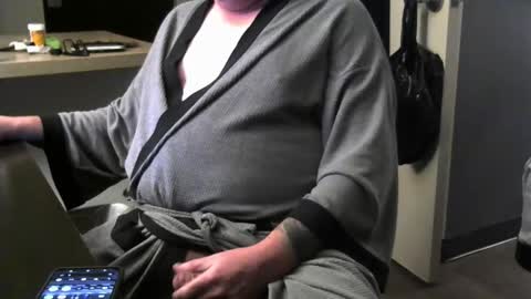 Snapshot of boredold235 chatting on 12.01.25 BoredOld235 online show from 12.01.25