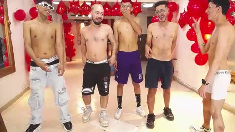 Snapshot of boschcz chatting on 02.09.25 THOMAS AND DAMIAND online show from 02.09.25