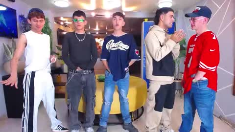 Snapshot of boschcz chatting on 10.08.25 THOMAS AND DAMIAND online show from 10.08.25
