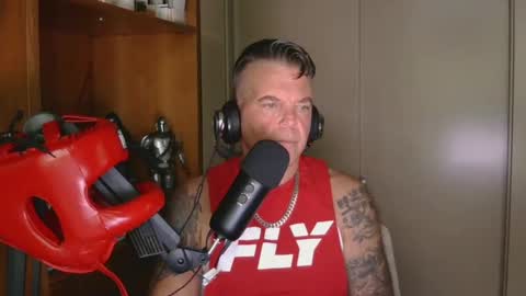 Snapshot of boss1420 chatting on 10.22.25 BOSS online show from 10.22.25
