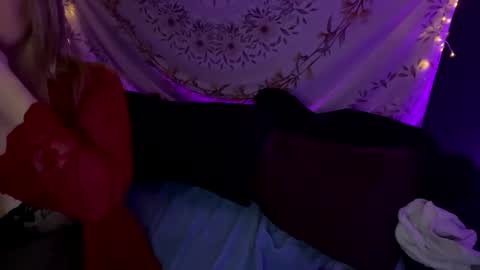 Snapshot of bossmomma chatting on 01.24.25 BossMom online show from 01.24.25