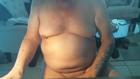 Snapshot of bottomguy33540 chatting on 10.25.25 BAM online show from 10.25.25