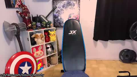 Pumpkin Butt online show from 02.26.25