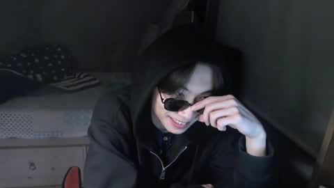 Snapshot of boxman556990 chatting on 12.05.24 boxman556990 online show from 12.05.24