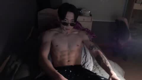 Snapshot of boxman556990 chatting on 02.08.25 boxman556990 online show from 02.08.25