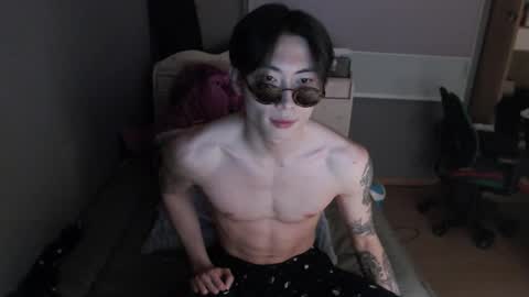 Snapshot of boxman556990 chatting on 03.06.25 boxman556990 online show from 03.06.25