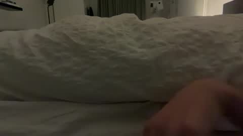 Snapshot of boy2025nl chatting on 11.01.25 BoyNL online show from 11.01.25