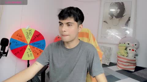 Aaron online show from 01.02.25