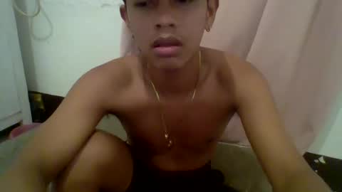 boyax16 online show from 12.08.24