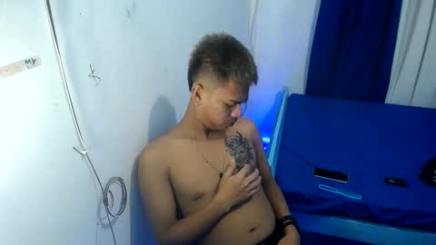 boyax16 online show from 01.08.25