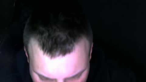 Snapshot of boynextdoooooor chatting on 10.29.25 boynextdoooooor online show from 10.29.25