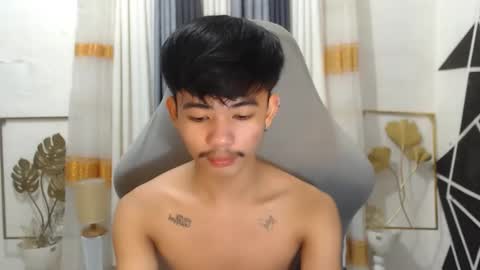 Snapshot of boynextdoor4ux chatting on 12.07.24 HI IM JAMES DONT FORGET GIVE ME THUMBS UP AND JOIN TO MY FANCLUB online show from 12.07.24