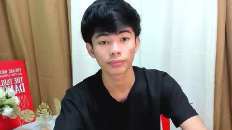 Snapshot of boynextdoor4ux chatting on 10.14.25 HI IM JAMES DONT FORGET GIVE ME THUMBS UP AND JOIN TO MY FANCLUB online show from 10.14.25