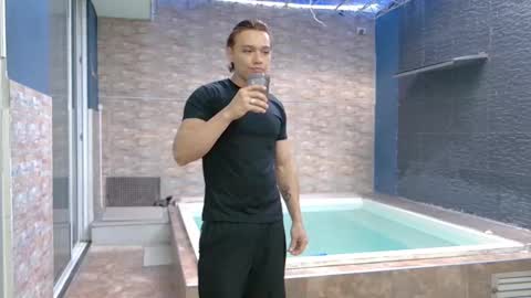 Angelo Mark Fernando Taylor online show from 09.09.25