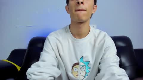 Snapshot of boysweet_boys chatting on 01.17.25 Paul and Max online show from 01.17.25