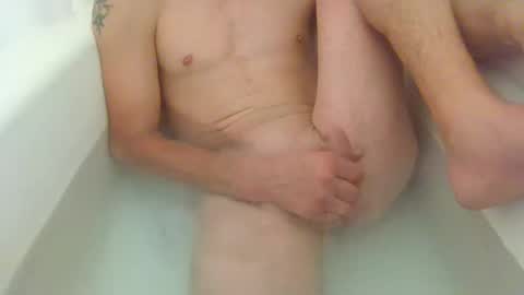 Snapshot of bp197869 chatting on 12.28.24 CAM2CAM LOVE JUST TO HAVE FUN online show from 12.28.24