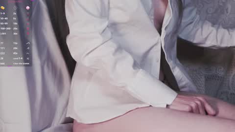 Snapshot of brattymuse chatting on 11.02.25 Evelyn .  online show from 11.02.25