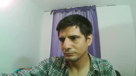 Snapshot of braulio_master chatting on 10.21.25 Braulio online show from 10.21.25
