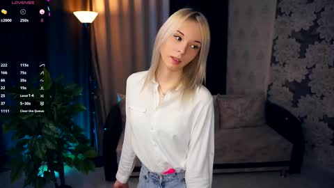 Mia Bunyard online show from 02.19.25