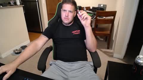 Snapshot of brettbwc89 chatting on 10.06.25 brettbwc89 online show from 10.06.25