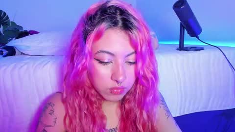 Snapshot of bri_cullen chatting on 12.21.24 Bri cullen online show from 12.21.24
