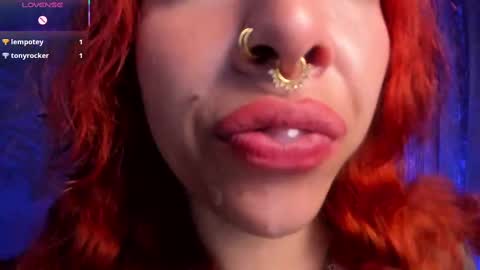 Snapshot of bri_von_dhara_ chatting on 09.18.25 Bri online show from 09.18.25