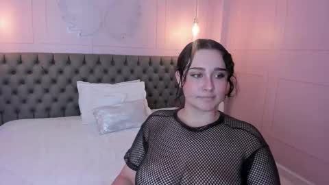 Snapshot of brianacurve chatting on 10.12.25 brianacurve online show from 10.12.25