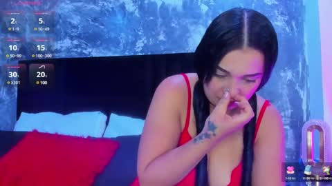 Snapshot of brianaguzman chatting on 02.06.25 online show from 02.06.25