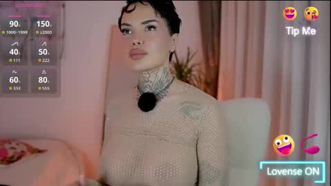 Briana online show from 11.17.25