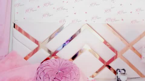 Snapshot of briggittebony chatting on 12.24.24 BIRGGITTEBONY online show from 12.24.24