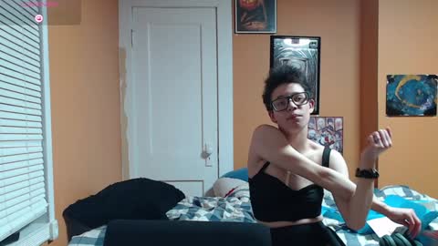 Strawberry online show from 01.16.25