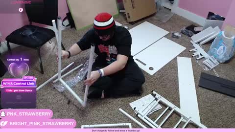 Strawberry online show from 01.27.25