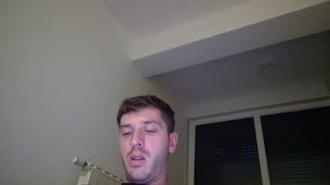 Snapshot of brii0000 chatting on 12.18.24 brii0000 online show from 12.18.24