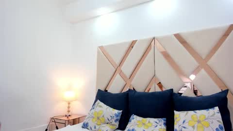 Britanny  online show from 11.07.25