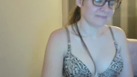 Snapshot of britvoyeurs chatting on 12.17.24 Claire and Gary online show from 12.17.24