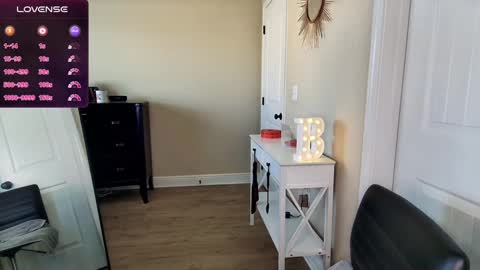 Snapshot of brookebee27 chatting on 12.12.24 brookebee online show from 12.12.24