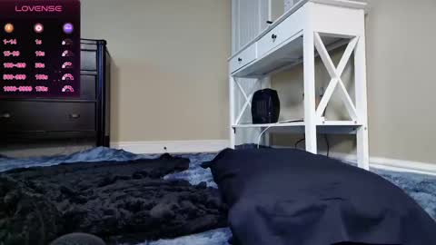 Snapshot of brookebee27 chatting on 01.24.25 brookebee online show from 01.24.25