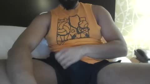 Snapshot of brownbd32 chatting on 02.04.25 brownbd32 online show from 02.04.25