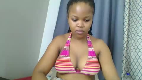 Snapshot of brownie_curvy chatting on 11.30.25 brownie_curvy online show from 11.30.25