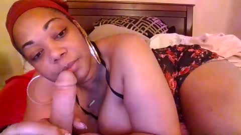 brownroundrenee online show from 02.23.25