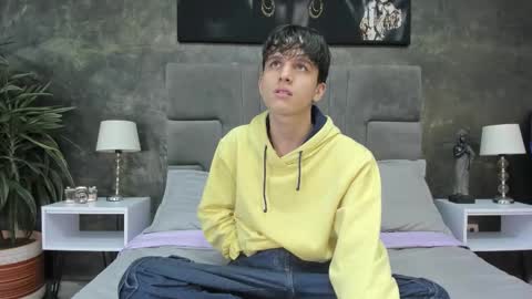 Bruce Hans online show from 11.14.25