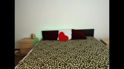 Ellis online show from 12.05.24