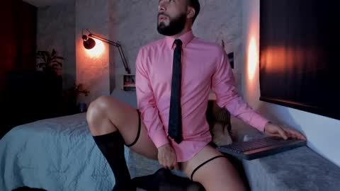 Andres Suarez online show from 09.10.25