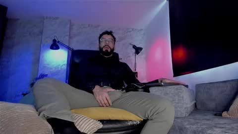 Andres Suarez online show from 11.25.25