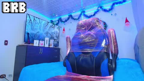 BRYAM INDEPENDENT MODEL online show from 12.09.24